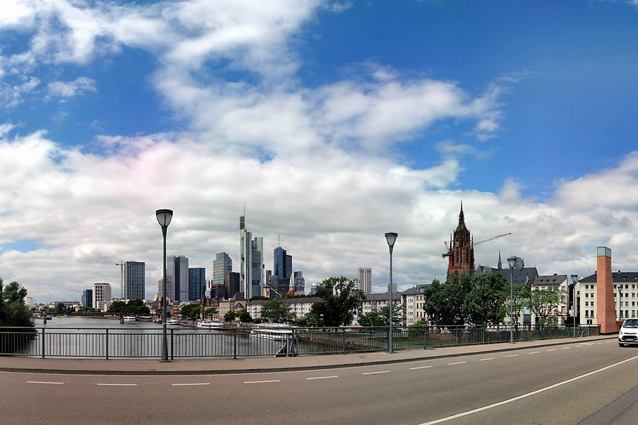 Frankfurt Cyclorama Befahrung